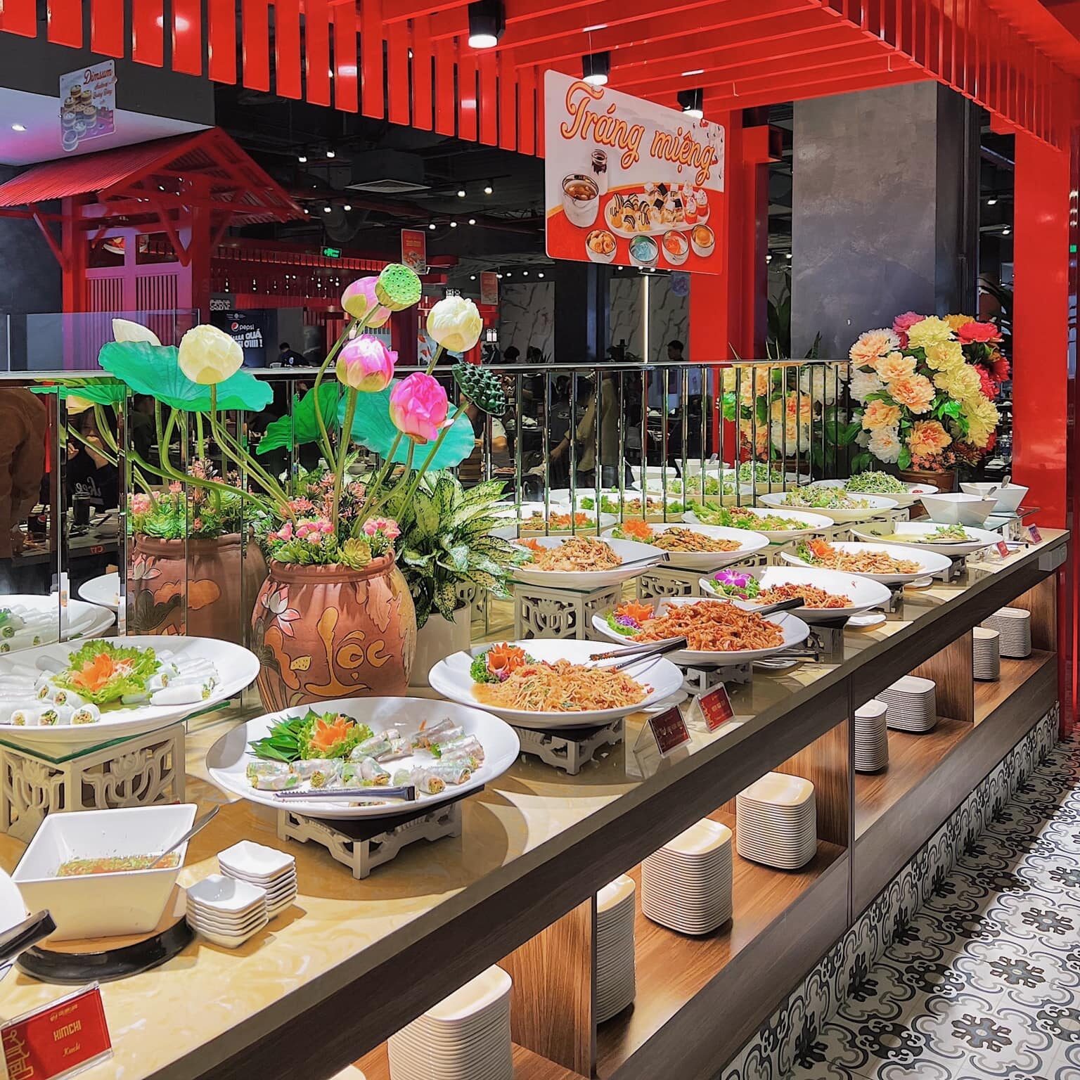 Cửu Vân Long Số 1 Thái Hà - Nhà Hàng Buffet Hải Sản Đẳng Cấp